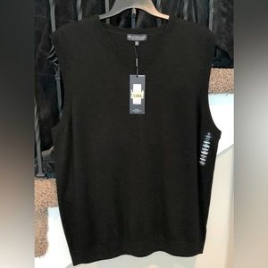 Mens BRAND NEW Size 2XT Sweater Vest.   #1162